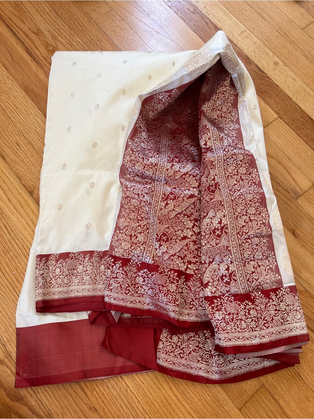 Saree